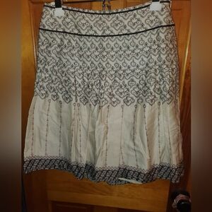 LOFT Cream and Black Patterned A-Line Skirt